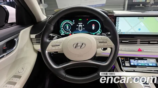 Hyundai Grandeur 2022 — фото 13