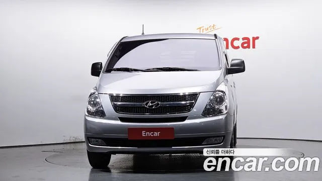 Hyundai Starex 2016 — фото 3