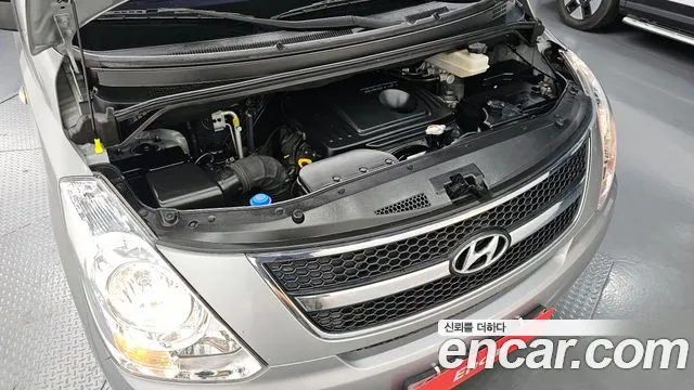 Hyundai Starex 2016 — фото 6
