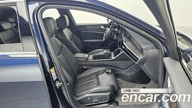 Audi A6 2022 — фото 12