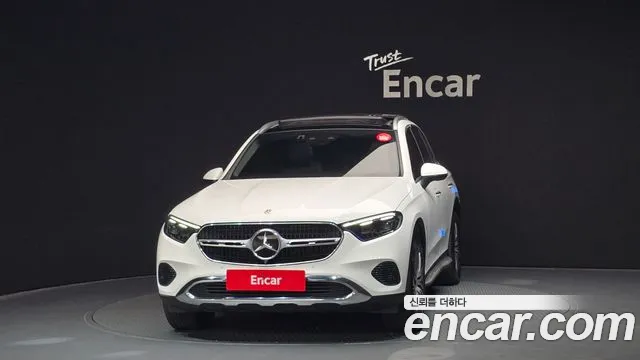 Mercedes-Benz GLC-Class 2023 — фото 3