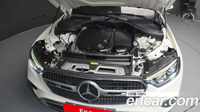Mercedes-Benz GLC-Class 2023 — фото 6