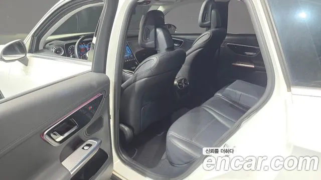 Mercedes-Benz GLC-Class 2023 — фото 11