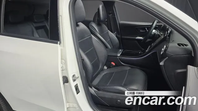 Mercedes-Benz GLC-Class 2023 — фото 12