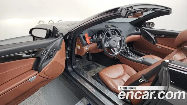 Mercedes-Benz SL-Class 2007 — фото 10