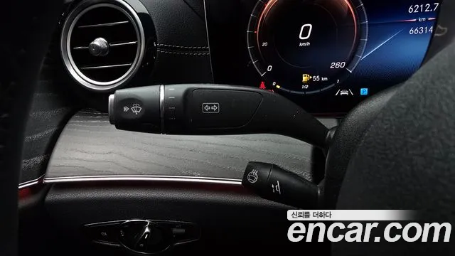 Mercedes-Benz E-Class 2022 — фото 17