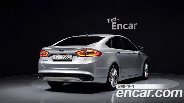 Ford Fusion 2015 — фото 2