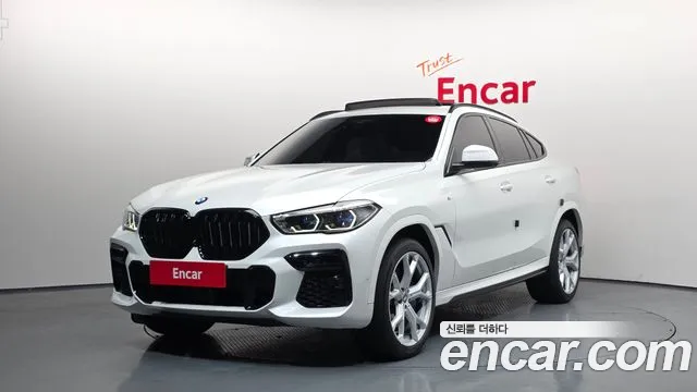 BMW X6 2022 — фото 1