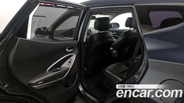 Hyundai Santafe 2016 — фото 12