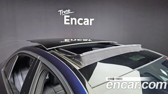 Mercedes-Benz E-Class 2021 — фото 20