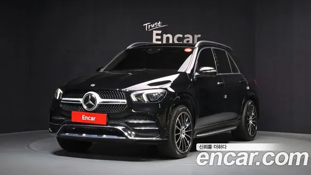 Mercedes-Benz GLE-Class 2023 — фото 1