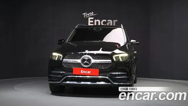 Mercedes-Benz GLE-Class 2023 — фото 3