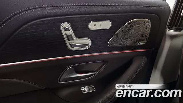 Mercedes-Benz GLE-Class 2023 — фото 18