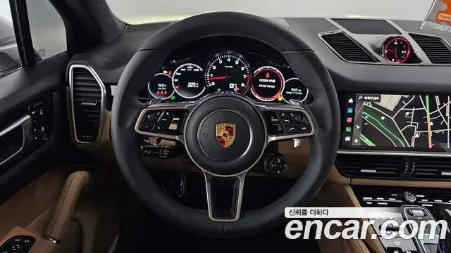 Porsche Cayenne 2023 — фото 13