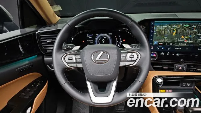 Lexus NX 2025 — фото 13