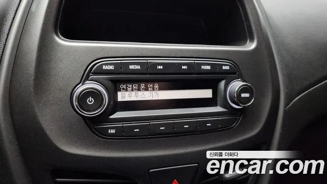 ChevroletGMDaewoo Spark 2019 — фото 15