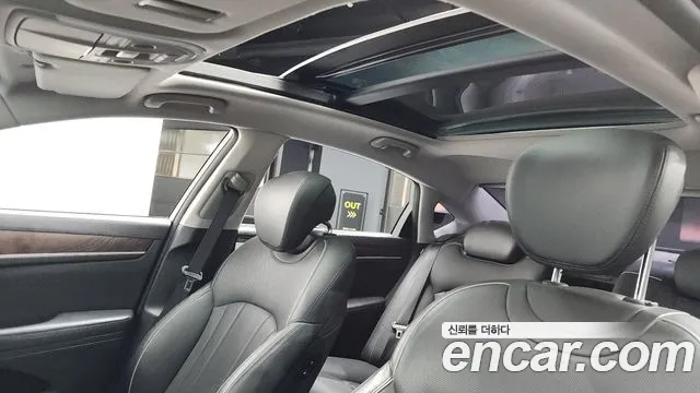 Hyundai Genesis 2015 — фото 17