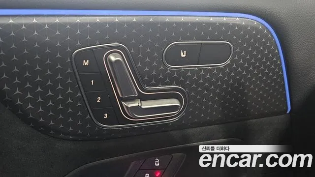 Mercedes-Benz GLB-Class 2025 — фото 6