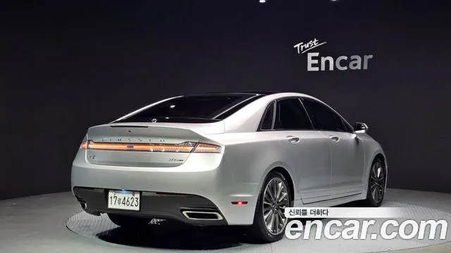 Lincoln MKZ 2015 — фото 2