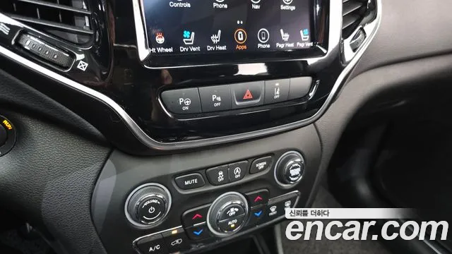 Jeep Cherokee 2021 — фото 15