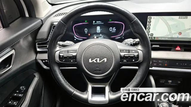 Kia Sportage 2022 — фото 12