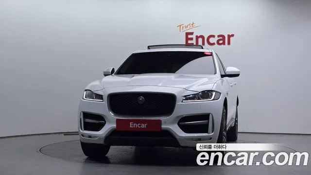 Jaguar F-PACE 2018 — фото 3