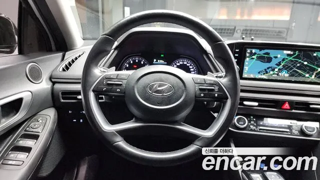Hyundai Sonata 2022 — фото 13