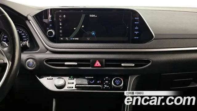 Hyundai Sonata 2022 — фото 16