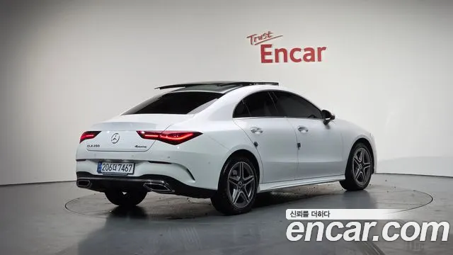 Mercedes-Benz CLA-Class 2025 — фото 1