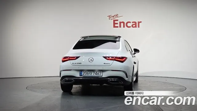 Mercedes-Benz CLA-Class 2025 — фото 3