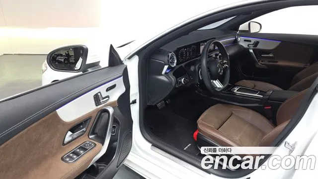 Mercedes-Benz CLA-Class 2025 — фото 10