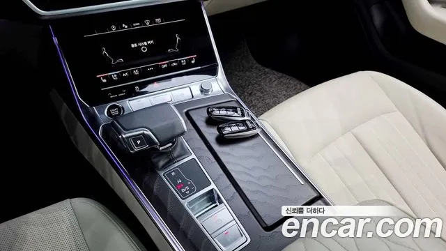 Audi A6 2022 — фото 9