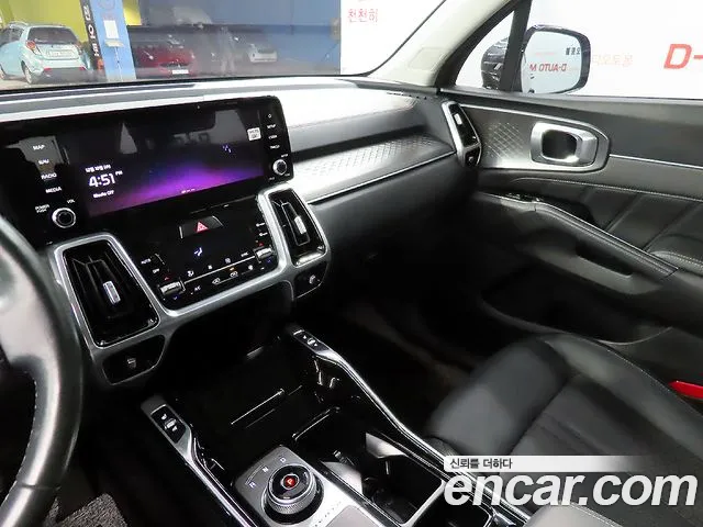 Kia Sorento 2021 — фото 11