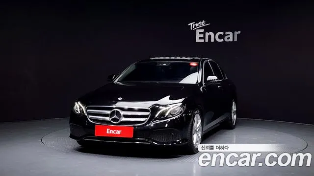 Mercedes-Benz E-Class 2017 — фото 3