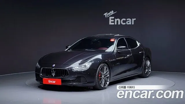 Maserati Ghibli 2017 — фото 1