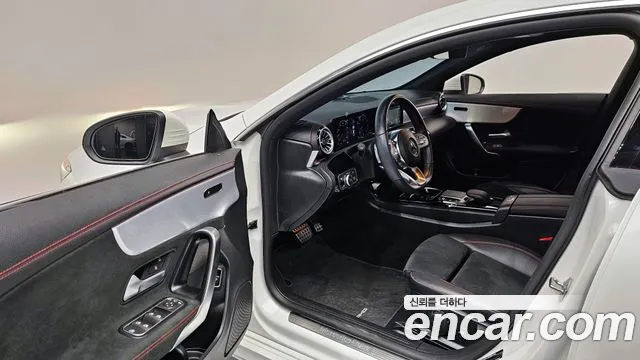 Mercedes-Benz CLA-Class 2022 — фото 11