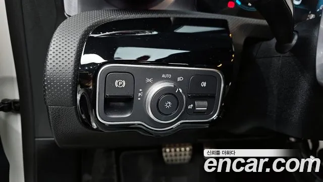Mercedes-Benz CLA-Class 2022 — фото 17