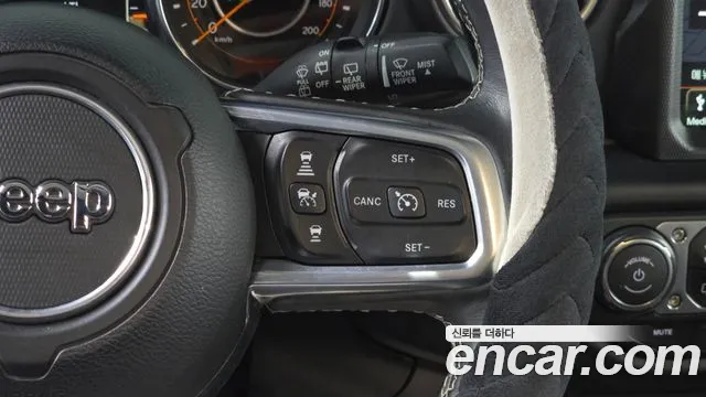 Jeep Wrangler 2019 — фото 14