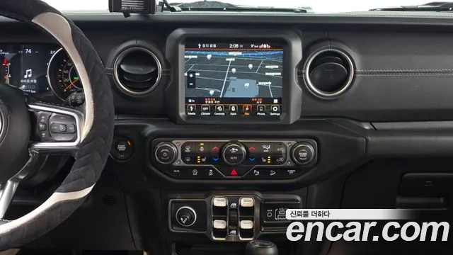 Jeep Wrangler 2019 — фото 16