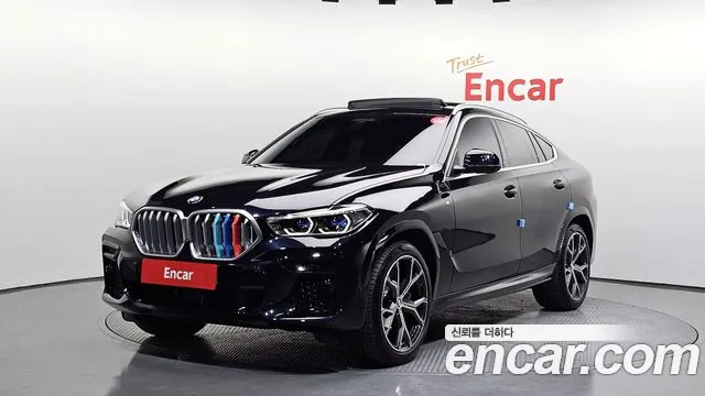 BMW X6 2022 — фото 1