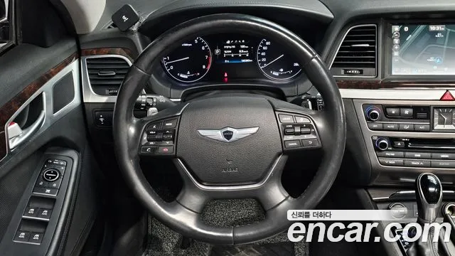 Hyundai Genesis 2016 — фото 13
