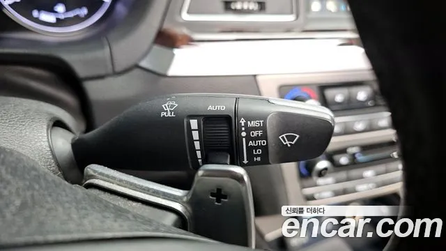 Hyundai Genesis 2016 — фото 14
