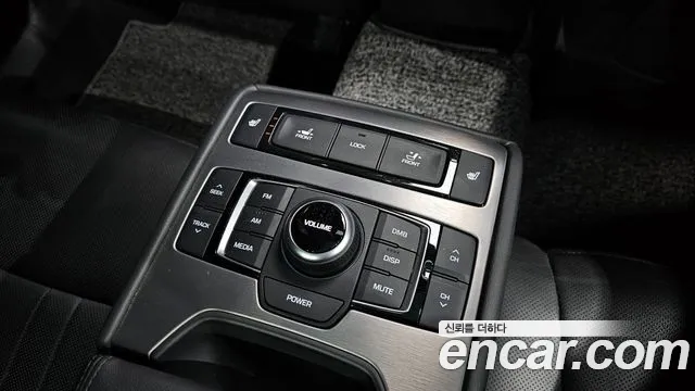 Hyundai Genesis 2016 — фото 20