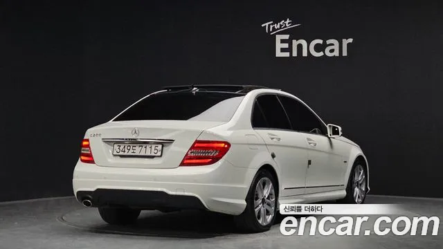 Mercedes-Benz C-Class 2012 — фото 2