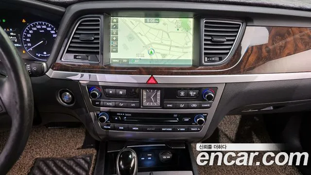 Hyundai Genesis 2015 — фото 15