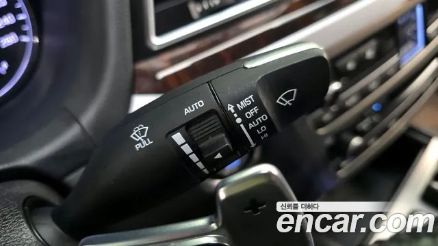 Hyundai Genesis 2015 — фото 18