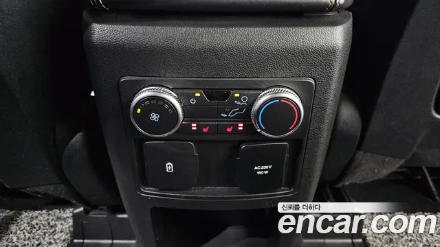 Ford Explorer 2020 — фото 18