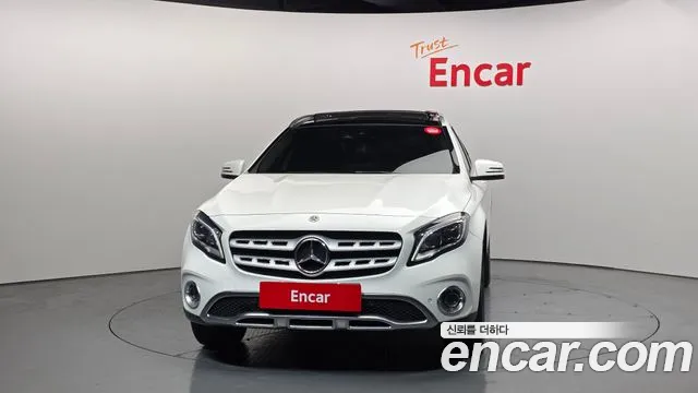Mercedes-Benz GLA-Class 2018 — фото 3