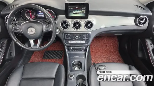 Mercedes-Benz GLA-Class 2018 — фото 7