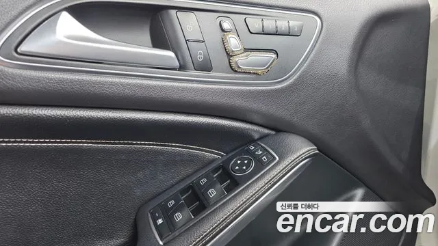 Mercedes-Benz GLA-Class 2018 — фото 13